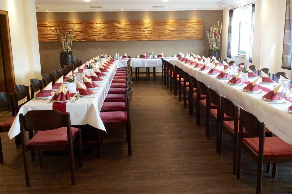 Gasthaus Pension Geimer Plütscheid المظهر الخارجي الصورة